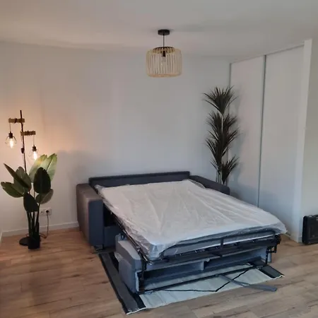 T2, Neuf, Bien Situe Apartment